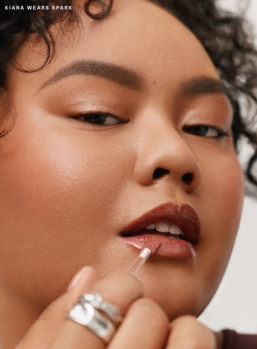 Positive Light Luminizing Lip Gloss