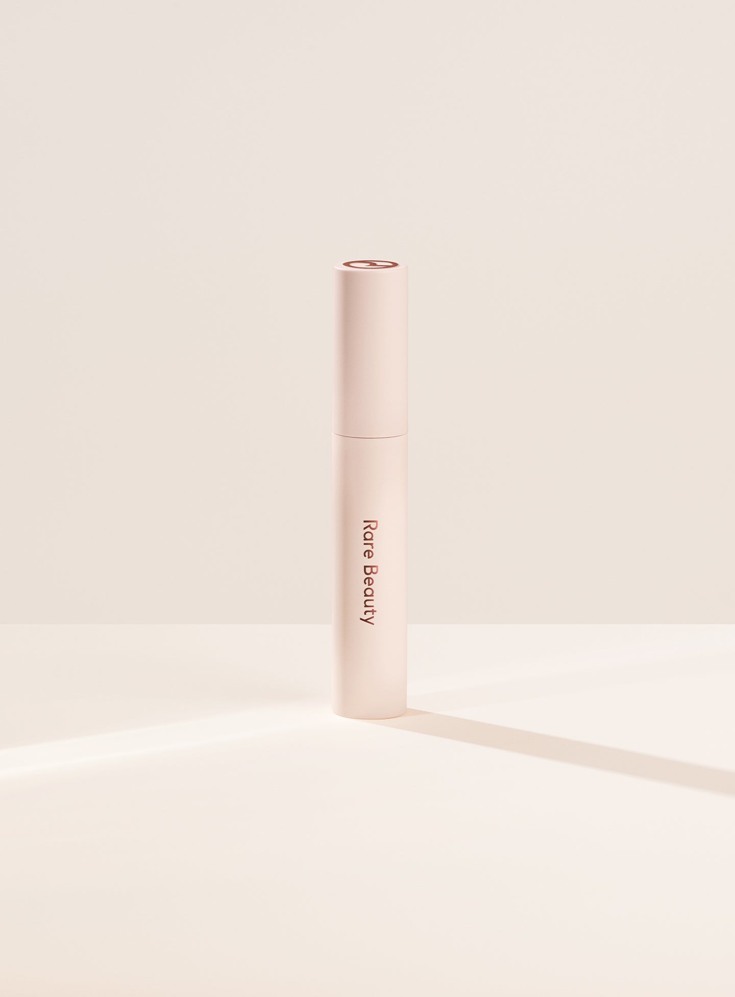 Perfect Strokes Universal Volumizing Mascara - Brown